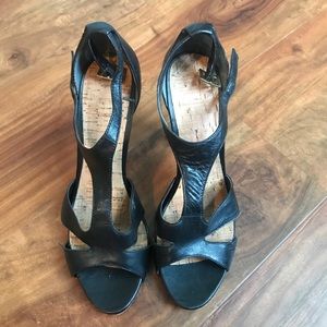 NINE WEST Heels. Size 6